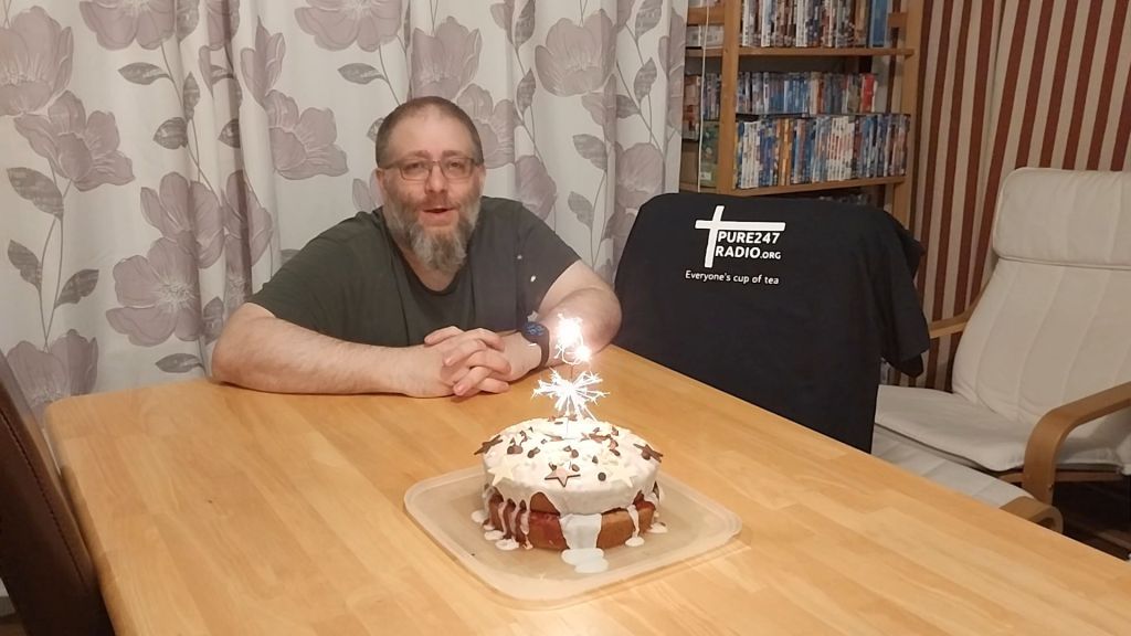 Pure 24/7 Radio, Anniversary Cake – Year&nbsp;1