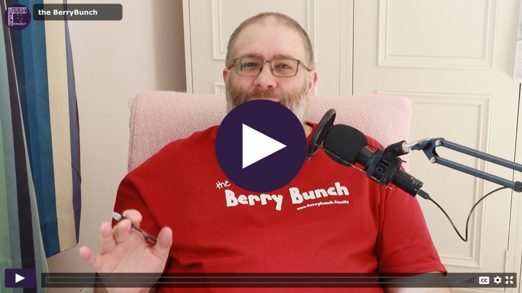 S06E013, Cut Up Apples Rule! Andy B 2 Minute&nbsp;Videos